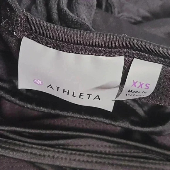 Athleta Workout Tank and Sports bra - Picture 4 of 4
